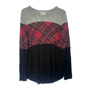 Maurices 24/7 Plaid Colorblock Women's Top size Medium